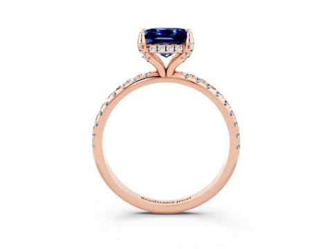 Rose gold Princess Cut Diamond Solitaire Ring with Four-Prong Setting and Pavé Band_3
