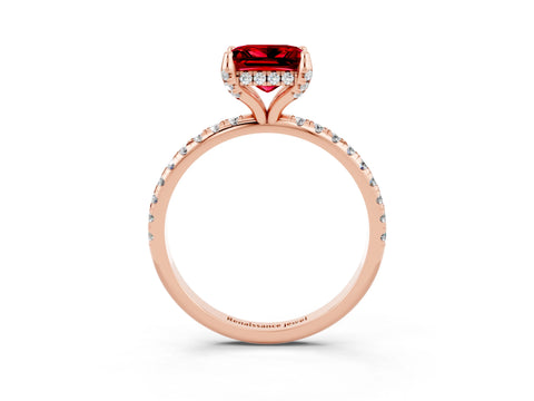 Rose gold Princess Cut Diamond Solitaire Ring with Four-Prong Setting and Pavé Band_3