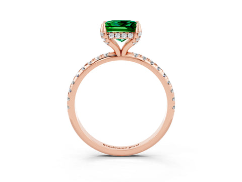 Rose gold Princess Cut Diamond Solitaire Ring with Four-Prong Setting and Pavé Band_3