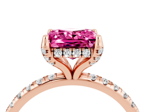 Rose gold Princess Cut Diamond Solitaire Ring with Four-Prong Setting and Pavé Band_4