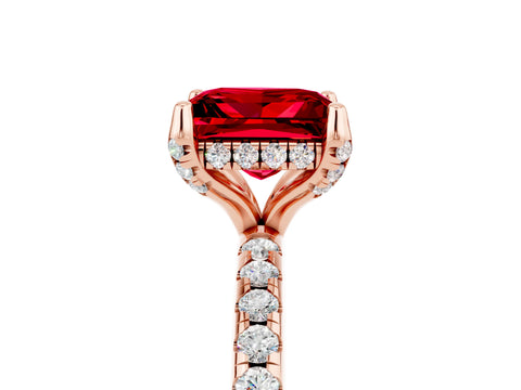 Rose gold Princess Cut Diamond Solitaire Ring with Four-Prong Setting and Pavé Band_5