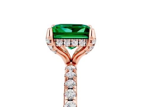 Rose gold Princess Cut Diamond Solitaire Ring with Four-Prong Setting and Pavé Band_5