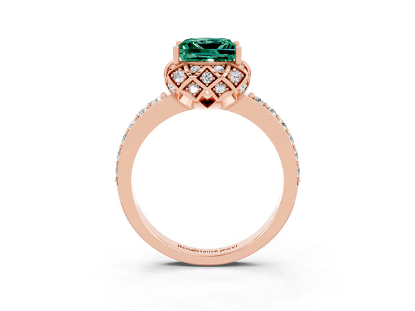 Rose gold Princess Cut Diamond Solitaire Ring with Shared Prong Pavé Band