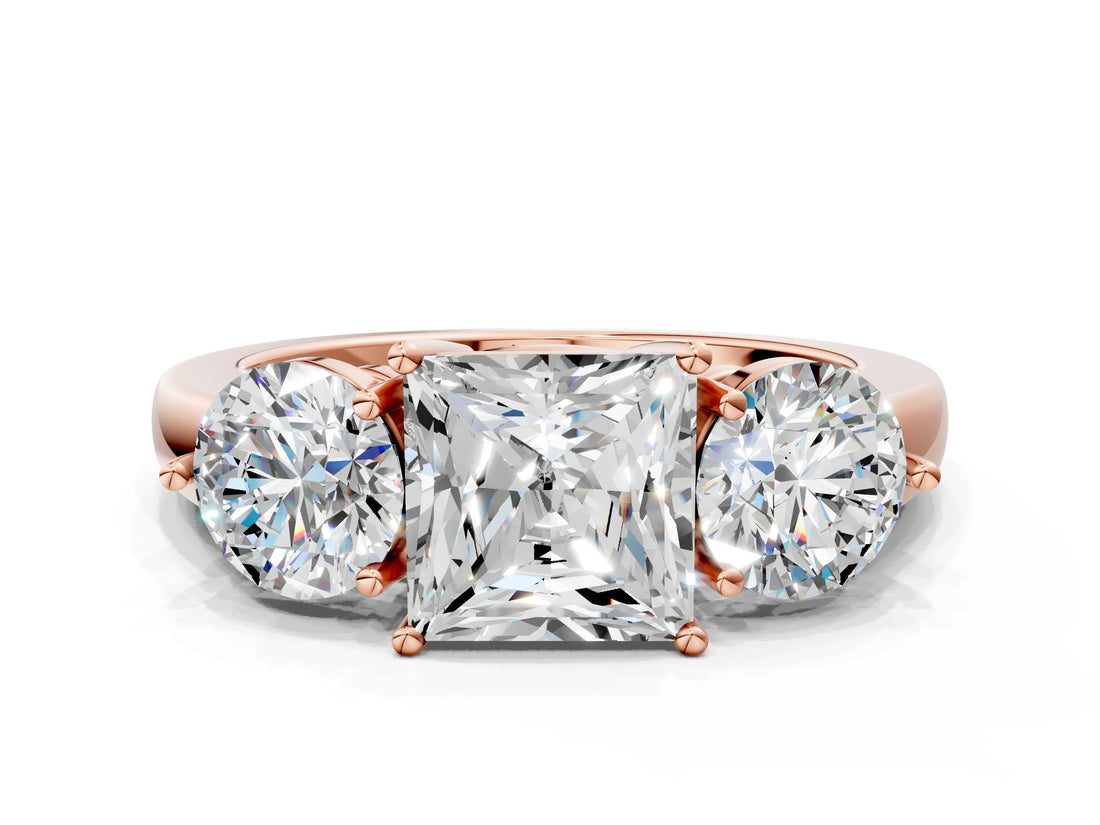 Rose gold Princess Cut Diamond Three-Stone Ring with Prong Setting and Classic Band_111