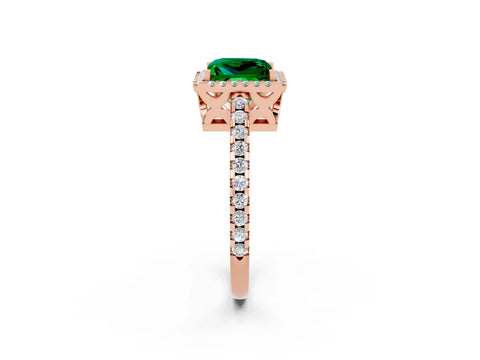 Rose gold Princess Cut Emerald Halo Engagement Ring with Pavé Band and Prong Setting_14