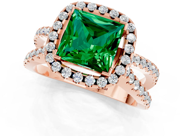 Rose gold Princess Cut Emerald Halo Ring with Split Shank Pavé Band and Prong Setting