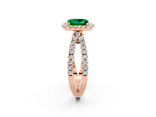 Rose gold Princess Cut Emerald Halo Ring with Split Shank Pavé Band and Prong Setting