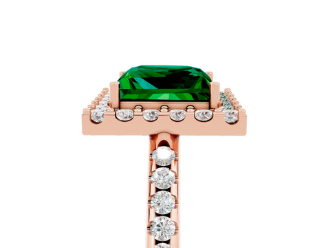 Rose gold Princess Cut Emerald Pavé Halo Ring with Four-Prong Setting_41