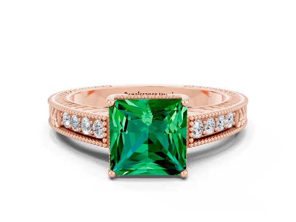 Rose gold Princess Cut Emerald Ring with Milgrain Pavé Band and Four-Prong Setting