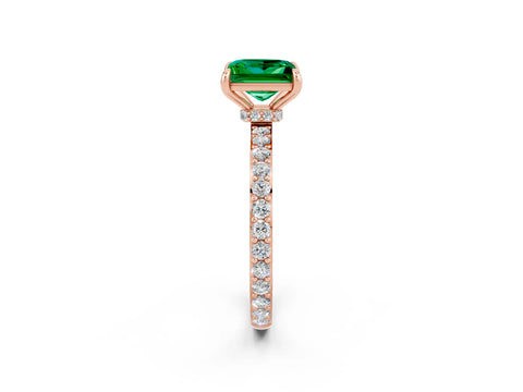 Rose gold Princess Cut Emerald Ring with Pavé Band and Four-Prong Setting_2
