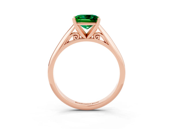 Rose gold Princess Cut Emerald Solitaire Engagement Ring with Cathedral Setting and Four-Prong Mount