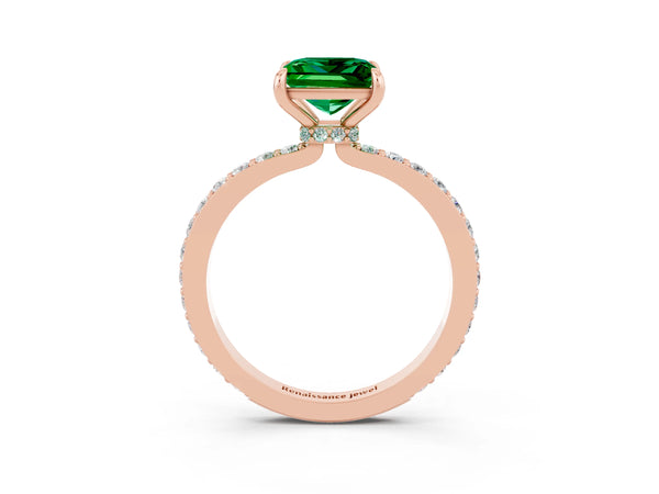 Rose gold Princess Cut Emerald Solitaire Engagement Ring with Pavé Band and Four-Prong Setting