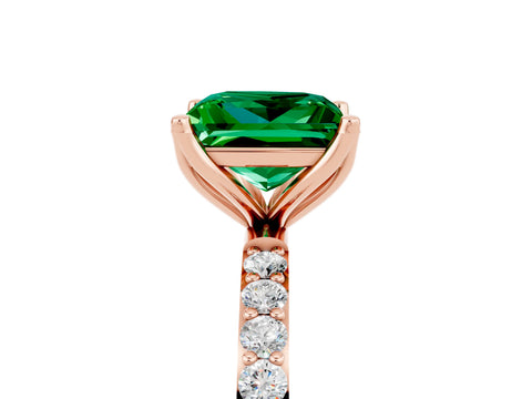 Rose gold Princess Cut Emerald Solitaire Engagement Ring with Pavé Band and Prong Setting_5