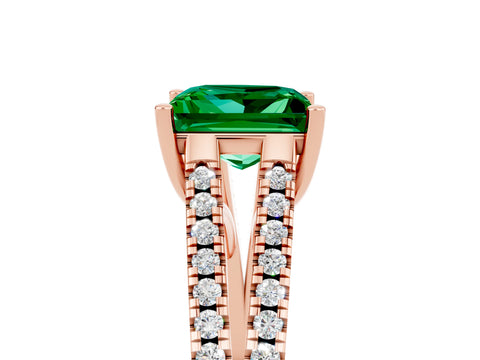 Rose gold Princess Cut Emerald Solitaire Engagement Ring with Split Shank Pavé Band_5