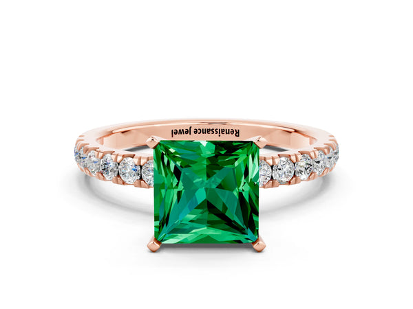 Rose gold Princess Cut Emerald Solitaire Ring with Pavé Accents and Four-Prong Setting