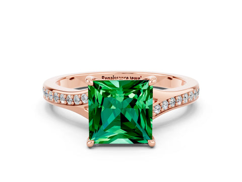 Rose gold Princess Cut Emerald Solitaire Ring with Pavé Band and Prong Setting_12