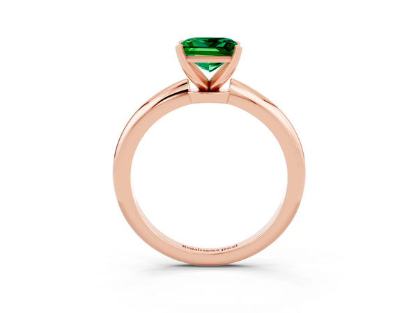 Rose gold Princess Cut Emerald Solitaire Ring with Six-Prong Setting and Classic Band