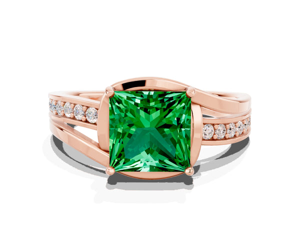 Rose gold Princess Cut Emerald Solitaire Ring with Split Shank and Prong Setting