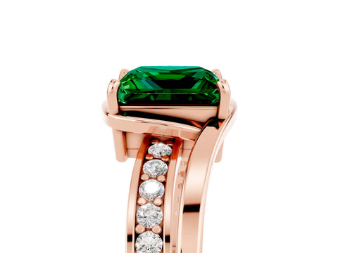 Rose gold Princess Cut Emerald Solitaire Ring with Split Shank and Prong Setting_5