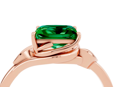 Rose gold Princess Cut Emerald Solitaire Ring with Twist Band and Four-Prong Setting_28