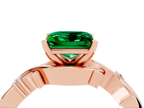 Rose gold Princess Cut Emerald Solitaire Ring with Twisted Band and Prong Setting_4