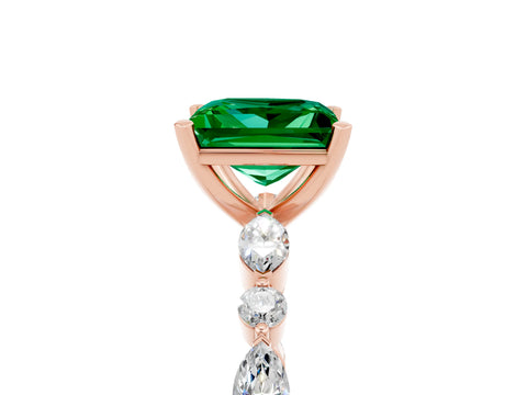 Rose gold Princess Cut Emerald Solitaire with Side Stones on a Pavé Band and Four-Prong Setting_5