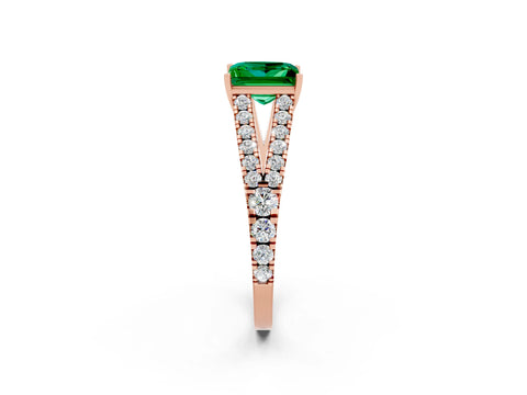 Rose gold Princess Cut Emerald Split Shank Pavé Engagement Ring with Four-Prong Setting_26