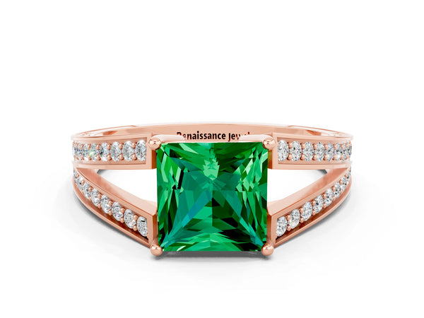 Rose gold Princess Cut Emerald Split Shank Ring with Pavé Band and Four-Prong Setting