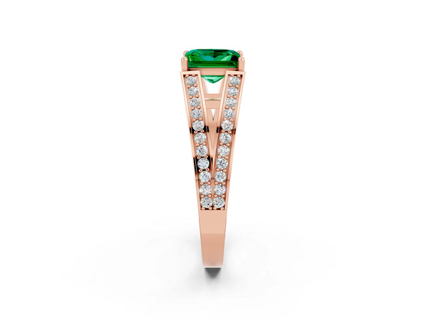 Rose gold Princess Cut Emerald Split Shank Ring with Pavé Band and Four-Prong Setting