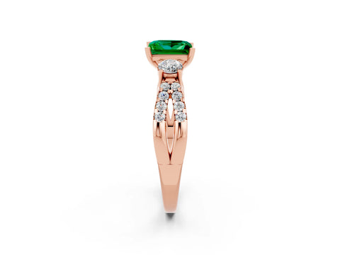 Rose gold Princess Cut Emerald Three-Stone Ring with Pavé Split Shank and Four-Prong Setting_2