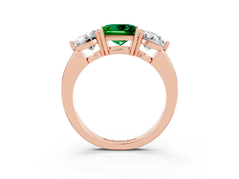 Rose gold Princess Cut Emerald Three-Stone Ring with Prong Setting and Classic Band_3
