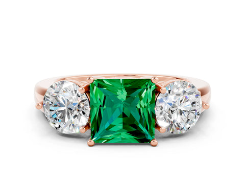 Rose gold Princess Cut Emerald Three-Stone Ring with Prong Setting and Classic Band