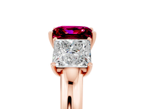 Rose gold Princess Cut Garnet Three-Stone Ring with Four-Prong Setting and Classic Band_5
