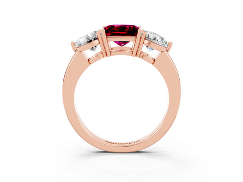 Rose gold Princess Cut Garnet Three-Stone Ring with Prong Setting and Classic Band_3