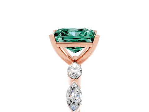 Rose gold Princess Cut Green Sapphire Ring with Marquise Side Stones and Prong Setting_5