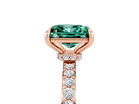 Rose gold Princess Cut Green Sapphire Ring with Pavé Band and Four-Prong Setting_5