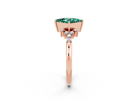 Rose gold Princess Cut Green Sapphire Ring with Side Stones and Four-Prong Setting_38
