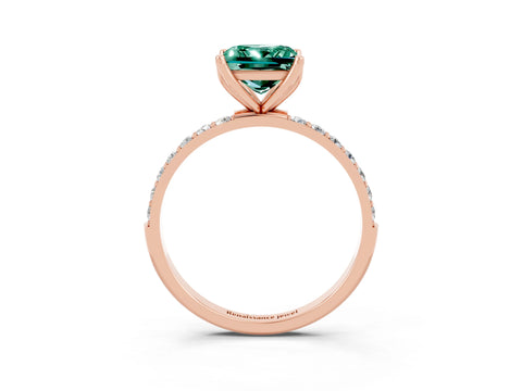Rose gold Princess Cut Green Sapphire Solitaire Engagement Ring with Pavé Band and Prong Setting_3
