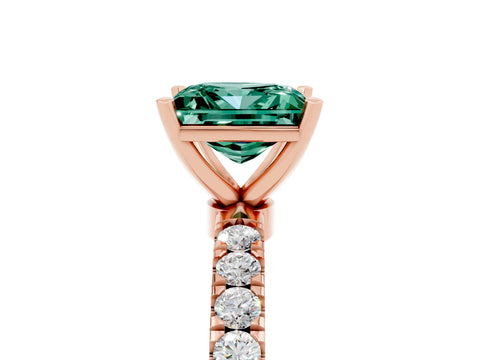 Rose gold Princess Cut Green Sapphire Solitaire Ring with Pavé Accents and Four-Prong Setting_5