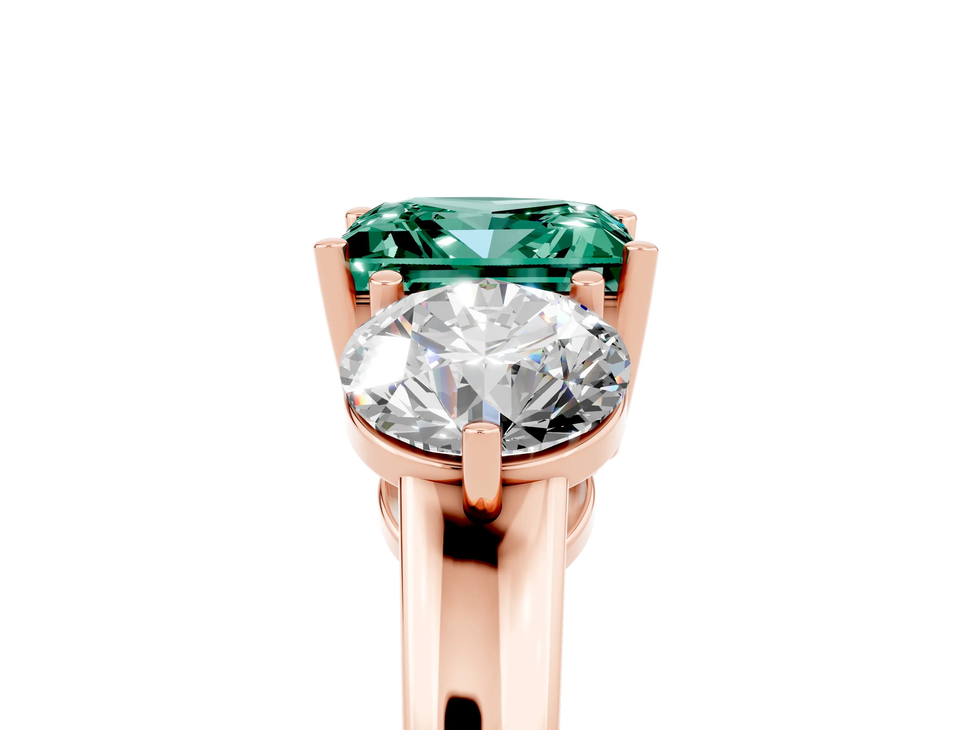 Rose gold Princess Cut Green Sapphire Three-Stone Ring with Prong Setting and Classic Band_5