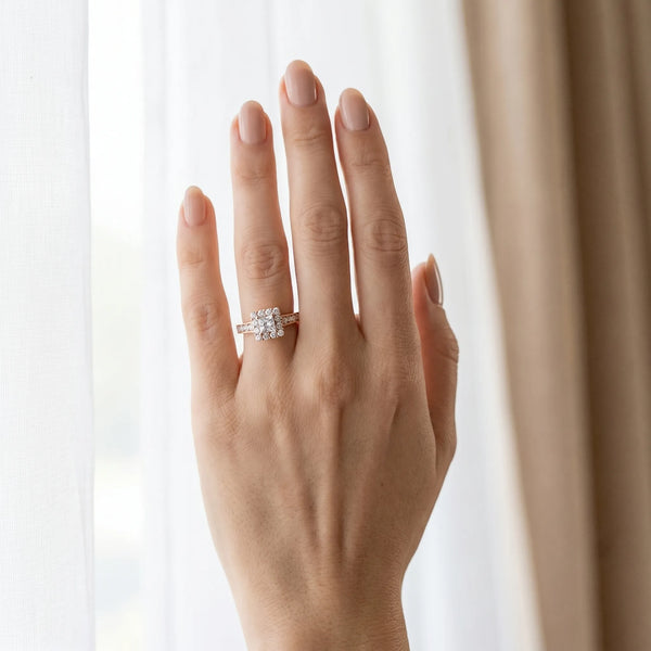 Rose gold Princess Cut Halo Diamond Pavé Engagement Ring with Milgrain Detailing