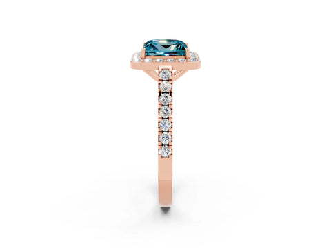 Rose gold Princess Cut Halo Diamond Ring with Pavé Band and Three-Prong Setting_2
