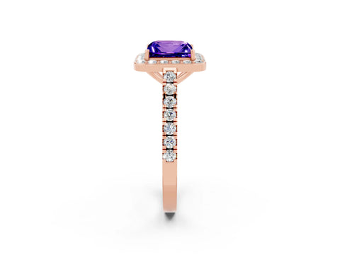 Rose gold Princess Cut Halo Diamond Ring with Pavé Band and Three-Prong Setting_2