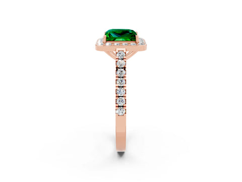 Rose gold Princess Cut Halo Diamond Ring with Pavé Band and Three-Prong Setting_2