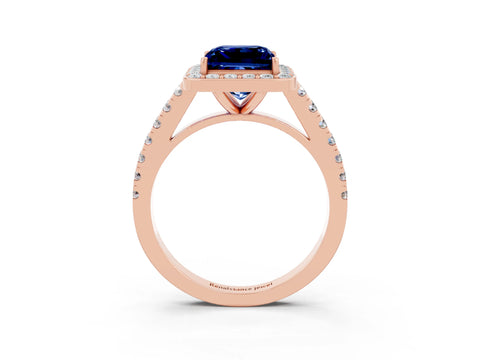 Rose gold Princess Cut Halo Diamond Ring with Pavé Band and Three-Prong Setting_3