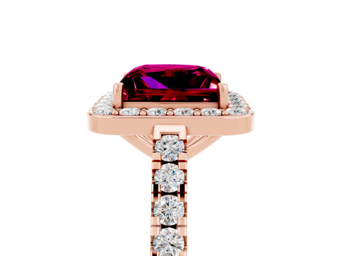 Rose gold Princess Cut Halo Diamond Ring with Pavé Band and Three-Prong Setting_5