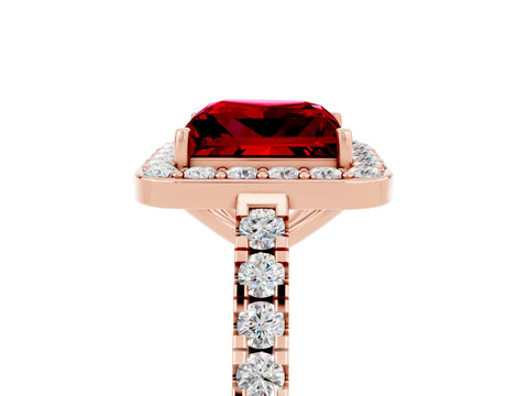 Rose gold Princess Cut Halo Diamond Ring with Pavé Band and Three-Prong Setting_5