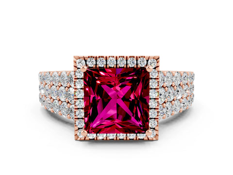 Rose gold Princess Cut Halo Pavé Diamond Engagement Ring with Split Shank and Four-Prong Setting