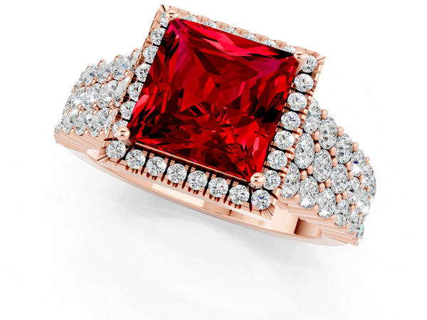 Rose gold Princess Cut Halo Pavé Diamond Engagement Ring with Split Shank and Four-Prong Setting