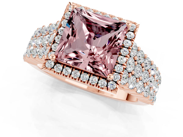 Rose gold Princess Cut Halo Pavé Diamond Engagement Ring with Split Shank and Four-Prong Setting